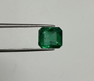 Emerald 4.30 Cts รูปทรงแปดเหลี่ยมจากแหล่งกำเนิดของแซมเบียที่มีความชัดเจน Lusture และสีโดย Sadiya International - Product Image 2