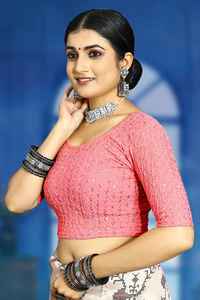 Blusa de Diseñador para Tallas Grandes, Tejido Ecológico, Blusa Elegante para Mujer para Bodas y Festivales, al Mejor Precio, con un Look Elegante - Product Image 2