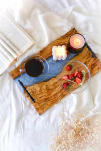 ถาดเสิร์ฟไม้อะคาเซียทำด้วยมือแบบพรีเมียมมือจับโลหะทำจากอีพ็อกซี่เรซินสำหรับตกแต่งบ้านเค้กของขวัญคริสต์มาส3D ศาสนาสำหรับ Lo - Product Image 4