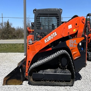 Chargeuse compacte Kubota SVL 95-2 Diesel en excellent état avec faible consommation de carburant, garantie 1 an, 900 kg, 2001-4000 heures - Product Image 1