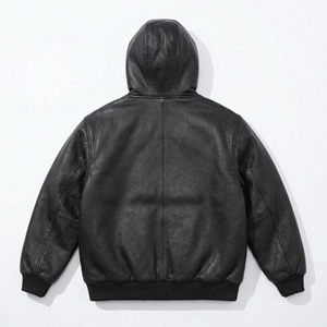 Chaqueta bomber de cuero negra con capucha |   Abrigo Acolchado con Capucha y Cierre de Cremallera en Piel Sintética |   Chaqueta Bomber Oversize de Estilo Urbano |   Fabricante OEM Personalizado - Product Image 2
