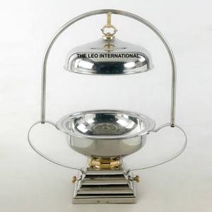 Plat de service en acier inoxydable de qualité supérieure, design moderne, couleur argent, pour hôtels et restaurants. - Product Image 2