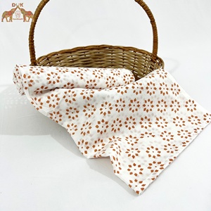 Nuevo estilo de algodón de bambú, muselina orgánica supersuave para recién nacido, manta envolvente Floral personalizada de 6 capas para bebé - Product Image 3