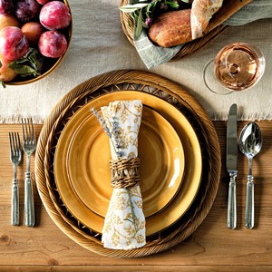 Juego de Cubiertos de Acero Inoxidable de Estilo Moderno y Elegante con Mango Personalizable, Acabado Plateado para Comedor, Empaque en Caja Personalizada - Product Image 2