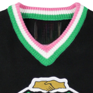 Pull en laine noir à col en V AKA avec bordure rose et verte, pull tricoté pour femmes de la sororité grecque, doux, chaud, élégant, coupe décontractée, idéal pour tous les jours - Product Image 4