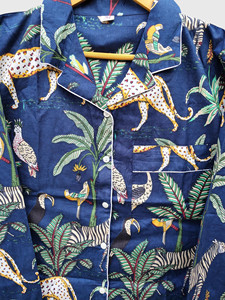 Ensemble pyjama à imprimé animal bleu marine pour femmes, haut à manches longues avec col cranté, pantalon à cordon de serrage, vêtements de détente - Product Image 4