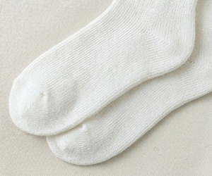 Chaussettes ras du cou pour femmes, blanches, couleur unie, tricotées, respirantes, pour usage quotidien, longueur standard, printemps - Product Image 4