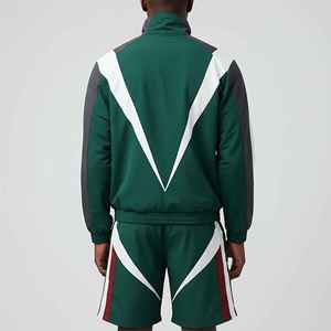 Prix de gros Ensemble court deux pièces streetwear uni coupe classique 100% coton coupe-vent imperméable avec logo sérigraphié - Product Image 5