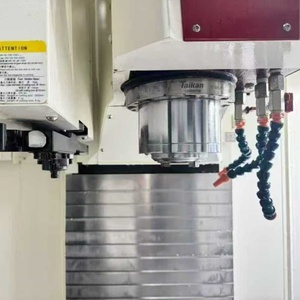 Torno CNC Clásico Chino de Segunda Mano T-V856S, Máquina de Torneado de Metal de Alto Rendimiento en Oferta - Product Image 4