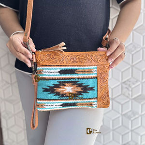 Aztec Western Style femmes Designer cuir fronde sac à main multi-usage Handtooled fermeture à glissière lettre selle couverture Style sac à main - Product Image 1