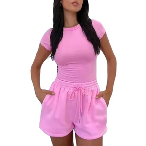 Nouveautés été : Ensemble de t-shirt et short pour femmes, 2 pièces, coton, t-shirt court de style biker et short, ensemble deux pièces pour femmes - Product Image 3