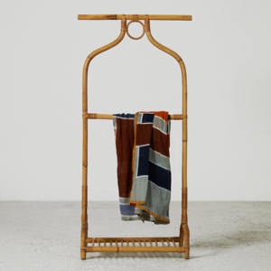 Porte-vêtements en rotin faits à la main, vente en gros, prix le plus bas - Product Image 1