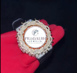 นาฬิกาเพชรหรู Pragalbh Jewels สไตล์ฮิปฮอป ประดับเพชรโมอิสซาไนต์  แบบควอตซ์  หน้าปัดเรียบง่าย สายยาง  สำหรับทุกเพศ เหมาะสำหรับเป็นของขวัญ - Product Image 1