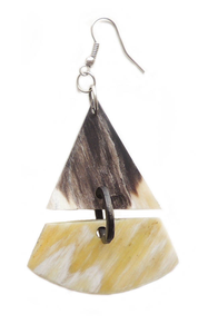 Pendientes de Cuerno de Búfalo Natural, Diseño Moderno Hecho a Mano y Ecológico de la India por S a and SONS EXPORTS - Product Image 2