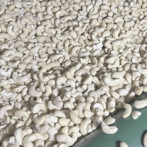 Hot Sale 2023 Bulk Cashew <b>Nuts</b> WW180, WW240, WW320, LP, WS Raw Cashew <b>Nuts</b> Cashew <b>Nuts</b> Ready To Ship - Product Image 1