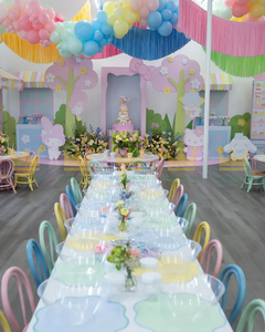 Chaises en rotin faites à la main pour enfants, idéales pour la location événementielle, les anniversaires, les mariages, les réceptions, les fêtes bohèmes et la décoration de lieux. - Product Image 3