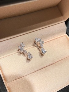 Boucles d'oreilles en diamant de laboratoire en forme de poire, or blanc massif 14 carats, boucles d'oreilles convertibles en diamant pour femmes, bijoux minimalistes - Product Image 3