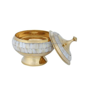 Incensario Religioso de Latón con Decoración de Madreperla - Product Image 3