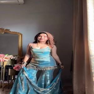 Ensemble haut en soie, pantalon palazzo et dupatta VASTRA COTTAGE, orné de fils, de paillettes et de miroirs, doublure en coton doux, idéal pour les fêtes - Product Image 3