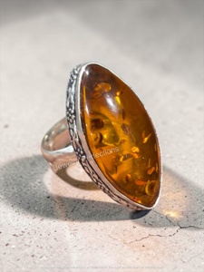 Anillos de Boda de Alta Calidad, Estilo Vintage, de Latón Natural con Baño de Plata y Ámbar, Hechos a Mano por Terceros - Product Image 1