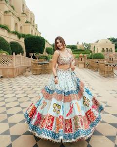 Lehenga de Algodón Muslin con Estampado Digital y Trabajo de Espejo Real, con Blusa sin Coser y Dupatta, Especial para Navratri - Product Image 4