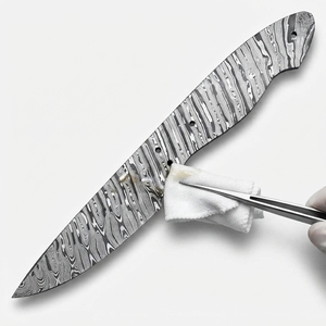 Lame de couteau en acier Damas faite à la main, pleine longueur, pour le dépecage et la chasse, fourniture pour la fabrication de couteaux DIY, vente en gros, directement du fabricant - Product Image 4