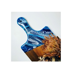 Planche à découper rectangulaire en bois et résine, artisanale, de style impérial, épaisseur 1,5 cm, facile à nettoyer, design décoratif, passe au lave-vaisselle - Product Image 5