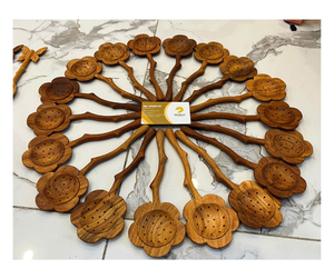 Cuillère à café en bois double extrémité 2-en-1 avec passoire à thé, faite à la main en bois naturel du Vietnam, motif tournesol, économique 2026 - Product Image 1