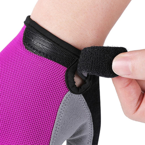 Guantes de Ciclismo con Logotipo Personalizado para Días de Entrenamiento, Diseño Personalizado, Guantes de Medio Dedo para Desplazamientos y Ciclistas, Guantes de Alta Calidad - Product Image 4