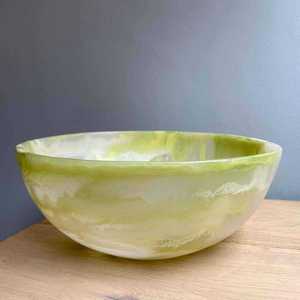 Highly Polished Luxury Resin Serving Tray Bowl Set Handcrafted Customized Salad Bowls Plate for Home Hotel Restaurant Camping - Product Image 3