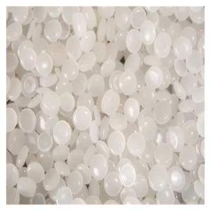 Granulés de PEHD naturels, matière première en polyéthylène pour les usines de transformation plastique et les industries des polymères à l'échelle mondiale - Product Image 1