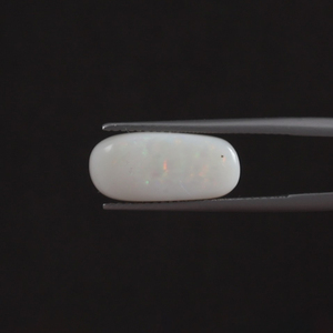 Opale naturelle blanche certifiée IGI, pierre précieuse en vrac, 5,50 carats, taille coussin 16,5x8mm, 6mm, taillée à la main, polie, avec traitement de cirage/lustrage léger - Product Image 1