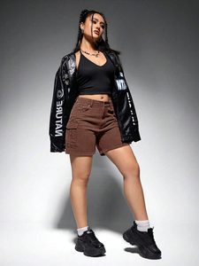 Nouvel Arrivage Short en Jean Cargo pour Femme en Coton Lavé Doux, Style Streetwear d'Été, avec Ceinture à Boucle et Ourlet Design - Product Image 3