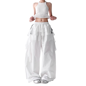 Pantalon large taille haute blanc pour femme grande taille avec volants et détails en dentelle, coupe ample, style streetwear, longueur complète, fermeture à cordon - Product Image 1