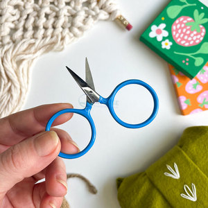 Fine Tip Putford Embroidery <b>Scissors</b> Professional <b>Sewing</b> Snips for Tailors and Crafters - Product Image 1