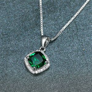 Collier pendentif de luxe AMBER JEWELS T-3449 en moissanite taille coussin, argent 925 plaqué or 14 carats, certifié IGI, bijoux unisexe - Product Image 4