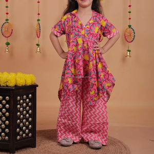 ชุดเสื้อผ้าเด็กผู้หญิงผ้าฝ้าย100% แขนสั้นแบบลำลองเสื้อลายสีทึบ - Product Image 1