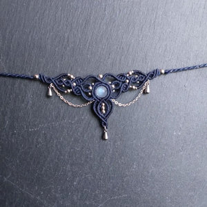 Collier ras du cou en macramé fait main avec pierre de lune, perles tissées bohèmes plaquées argent, pendentifs, bijoux en cristal, vente en gros HARI - Product Image 3