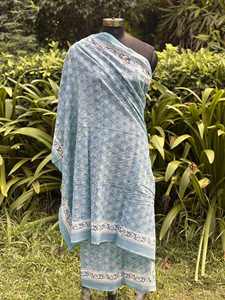 ผ้าคลุมชายหาดพิมพ์ลายบล็อกด้วยมือสำหรับผู้หญิง ผ้าฝ้าย ลายเพสลีย์หลากสี ใช้เป็นผ้าพันคอหรือชุดว่ายน้ำ ป้องกันรังสียูวี แห้งเร็ว - Product Image 2