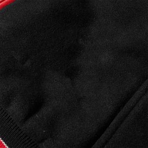 เสื้อแจ็คเก็ต Letterman Varsity แบบสั่งทำพิเศษ ปักลายปะติดปะต่อ สไตล์เบสบอล ทรงบอมเบอร์ ติดกระดุมหน้า เสื้อผ้ากีฬาแนวมหาวิทยาลัย เสื้อผ้าสตรีทแวร์ ขายส่ง ODM - Product Image 6