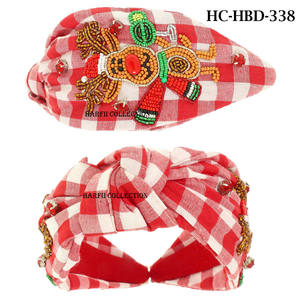 Diadema Navideña Hecha a Mano con Cuentas Verdes y Diseño de Gorro de Santa, Accesorio Festivo para el Cabello para Mujeres, Ideal para Fiestas - Product Image 5