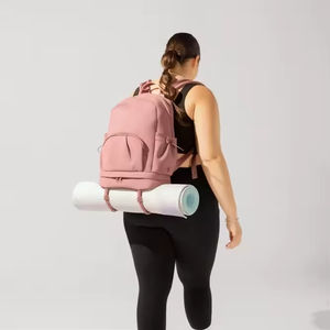 กระเป๋าเป้เดินทางน้ำหนักเบาปรับได้อเนกประสงค์ พร้อมช่องใส่เสื่อโยคะและรองเท้าแบบกำหนดเองสำหรับอุปกรณ์ออกกำลังกาย - Product Image 5