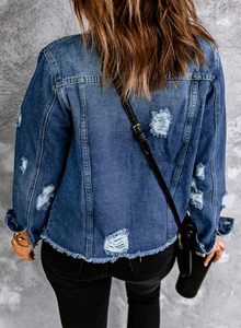 Veste en jean classique pour femme, en coton doux, style décontracté vintage, fermeture boutonnée, streetwear tendance, confort premium au quotidien - Product Image 4