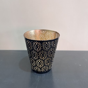 Décoration de table en fer gravé décoratif, finition noire V659, design artisanal - Product Image 2