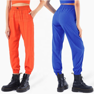 Jogging de sport à carreaux de haute qualité pour femmes, leggings décontractés, taille élastique, poches ajustables, sans couture, pour la pratique du yoga - Product Image 4