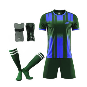 Ropa Deportiva Transpirable y Cómoda, Conjunto de Fútbol, Venta Caliente, Conjunto de Fútbol Hecho en Pakistán de Alta Calidad - Product Image 1