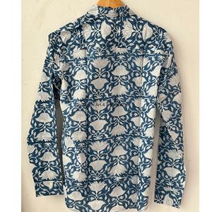 เสื้อเชิ้ตพิมพ์ลายดอกไม้สไตล์ลำลองสำหรับผู้หญิง ผ้าฝ้ายเนื้อนุ่ม ปกติดกระดุม สีชมพูและเบจ ลดราคา - Product Image 5