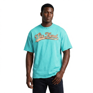 เสื้อยืดคอกลมแขนสั้นสีเทอร์ควอยซ์สำหรับผู้ชาย Six Trend พิมพ์ลายตัวอักษรด้านหน้า ผลิตจากผ้าฝ้าย เป็นมิตรต่อสิ่งแวดล้อม สไตล์สตรีทแวร์ ทรงปกติ - Product Image 1