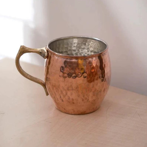 Verre en cuivre intemporel pour un usage quotidien à la maison, vaisselle saine en cuivre pur pour l'eau et la restauration, vente en gros depuis l'Inde - Product Image 1