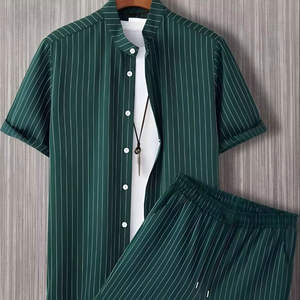 ชุดเสื้อผ้าผู้ชายผ้าฝ้าย 2 ชิ้น ขายส่ง ลายพิมพ์เรโทร ชุดลำลองฤดูร้อน เสื้อผ้าสตรีทแวร์แบบซักล้างได้ เสื้อเชิ้ต กางเกงขาสั้น สำหรับฤดูใบไม้ร่วง - Product Image 1